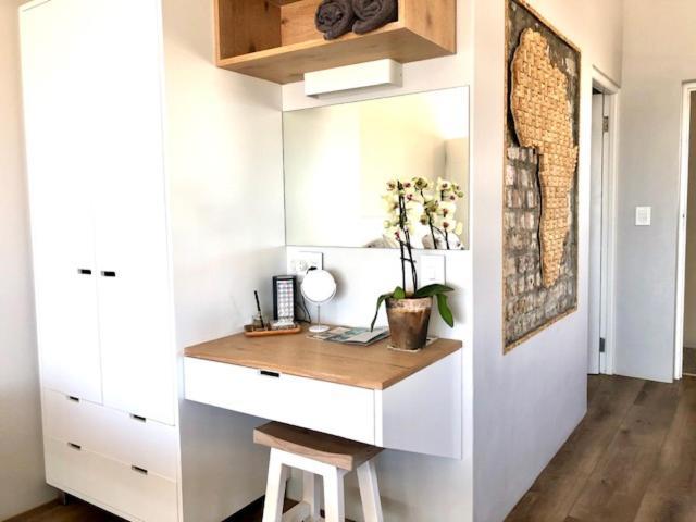 Small Bay Beach Suites Cape Town Exterior foto