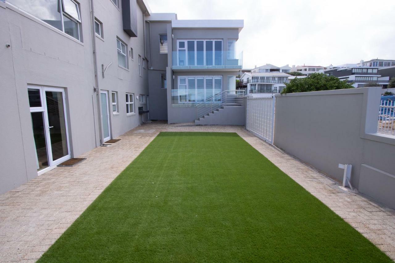 Small Bay Beach Suites Cape Town Exterior foto