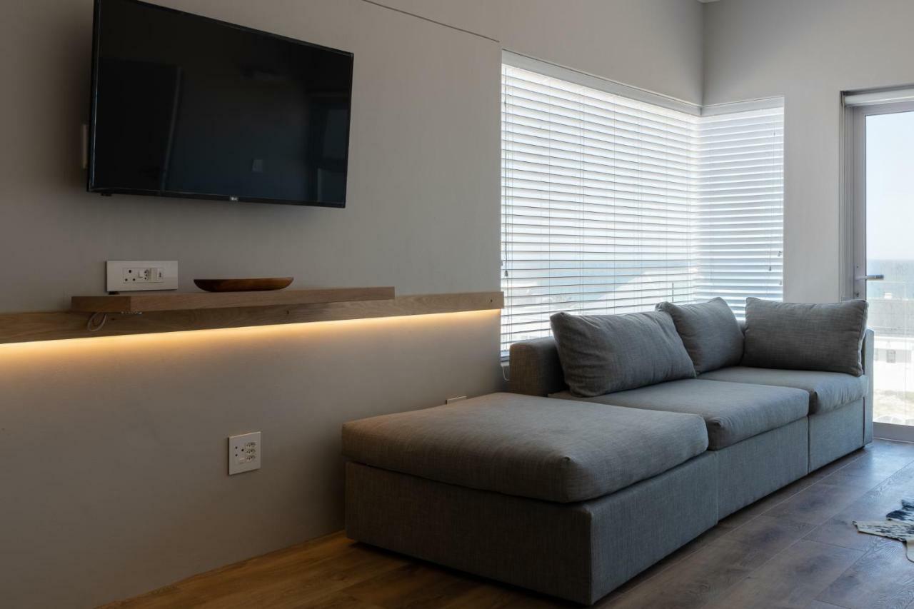 Small Bay Beach Suites Cape Town Exterior foto